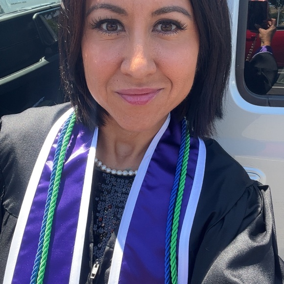 Meet your Posher, Sarah - Picture 4 of 4